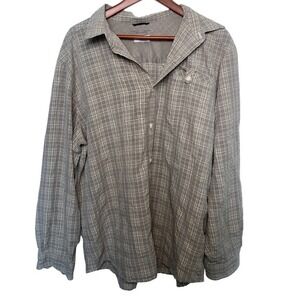 Columbia button up grey shirt size : Large